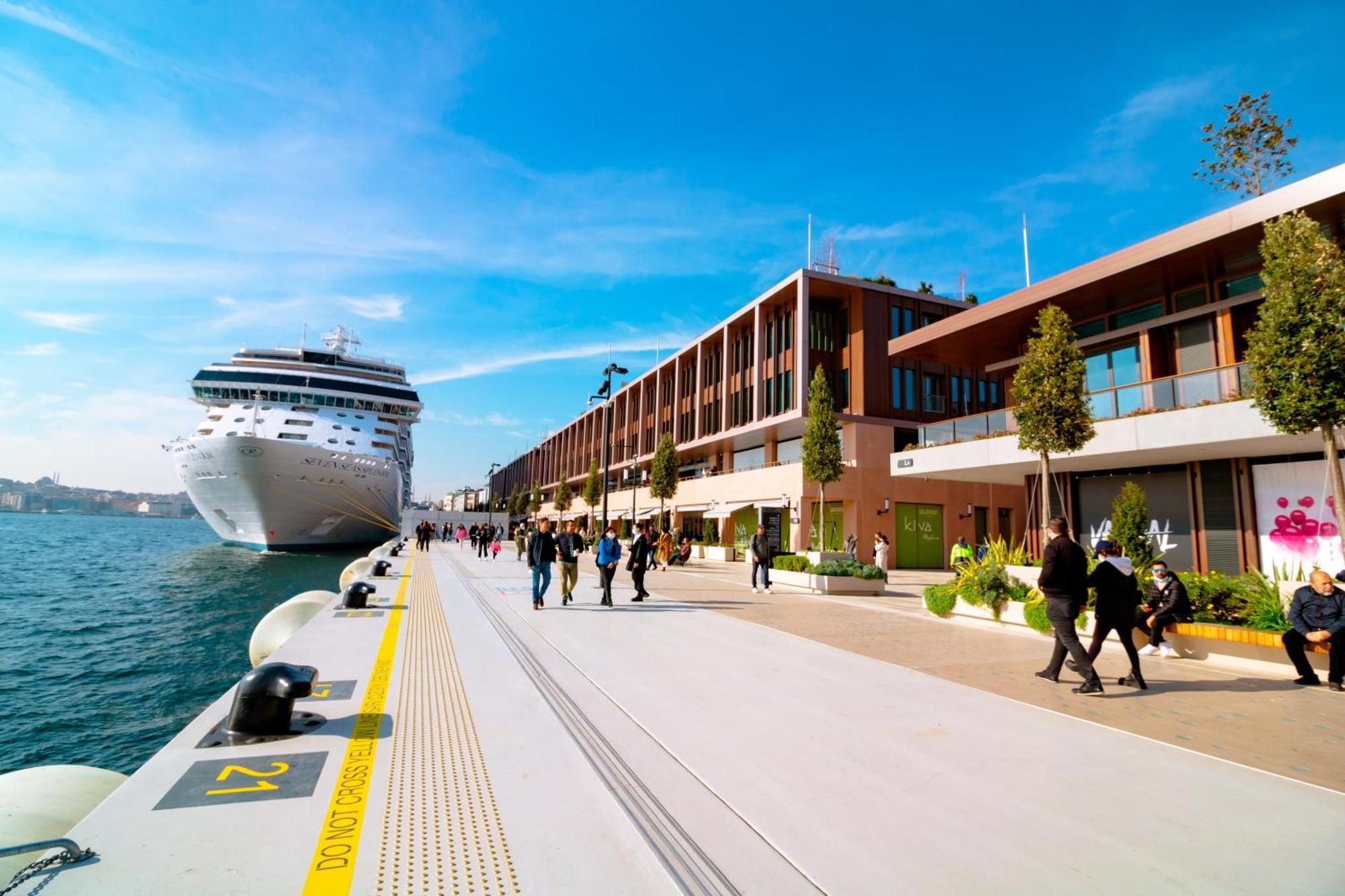 Отель Orka Taksim & 4*
