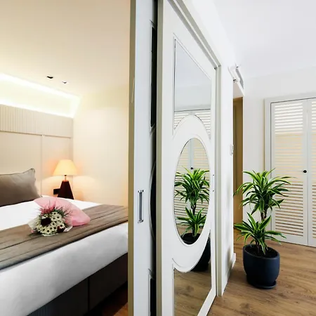 Suiteness Taksim Hotel Istanbul Exterior foto