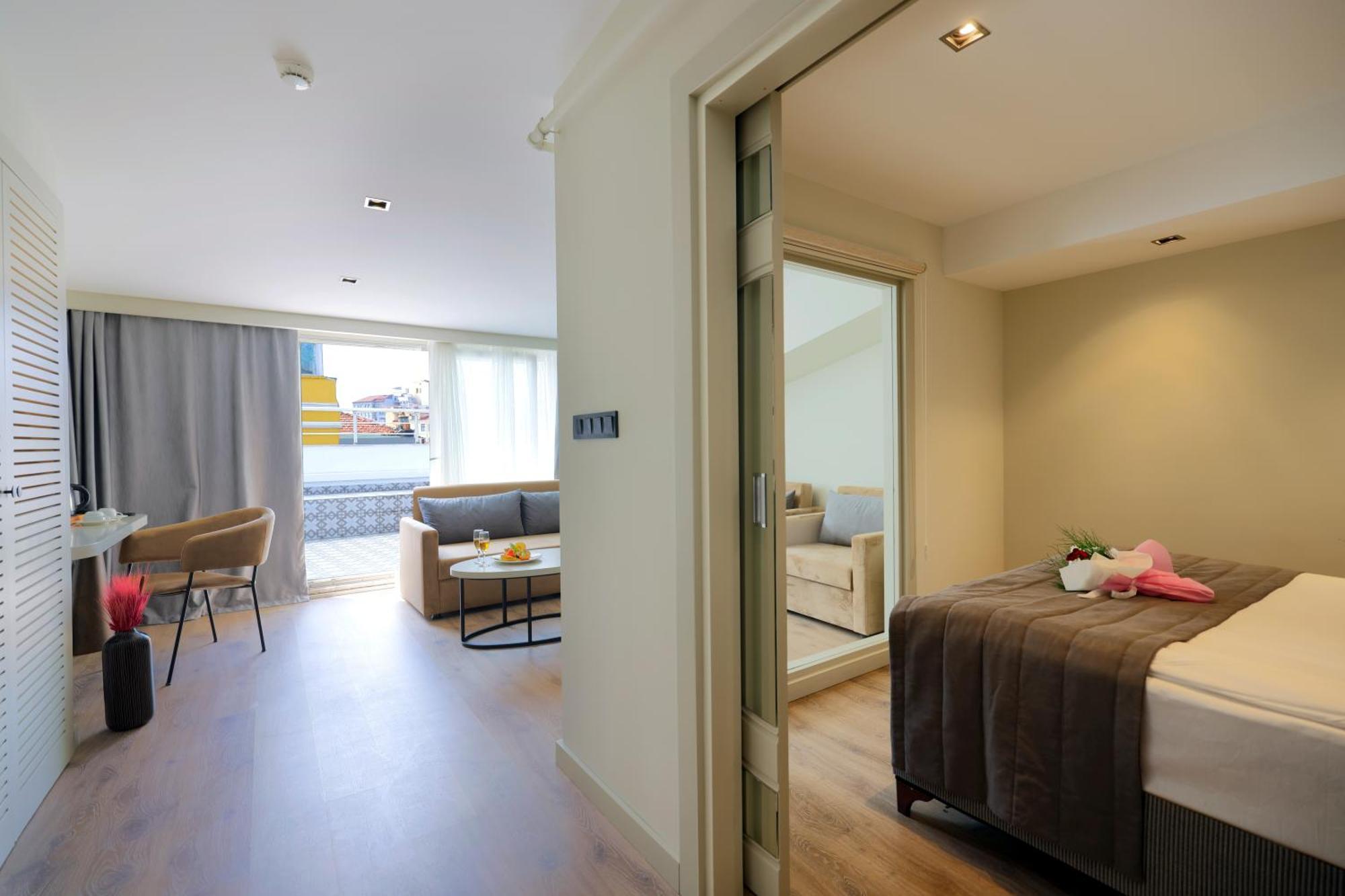 Orka Taksim & Hotel 4*