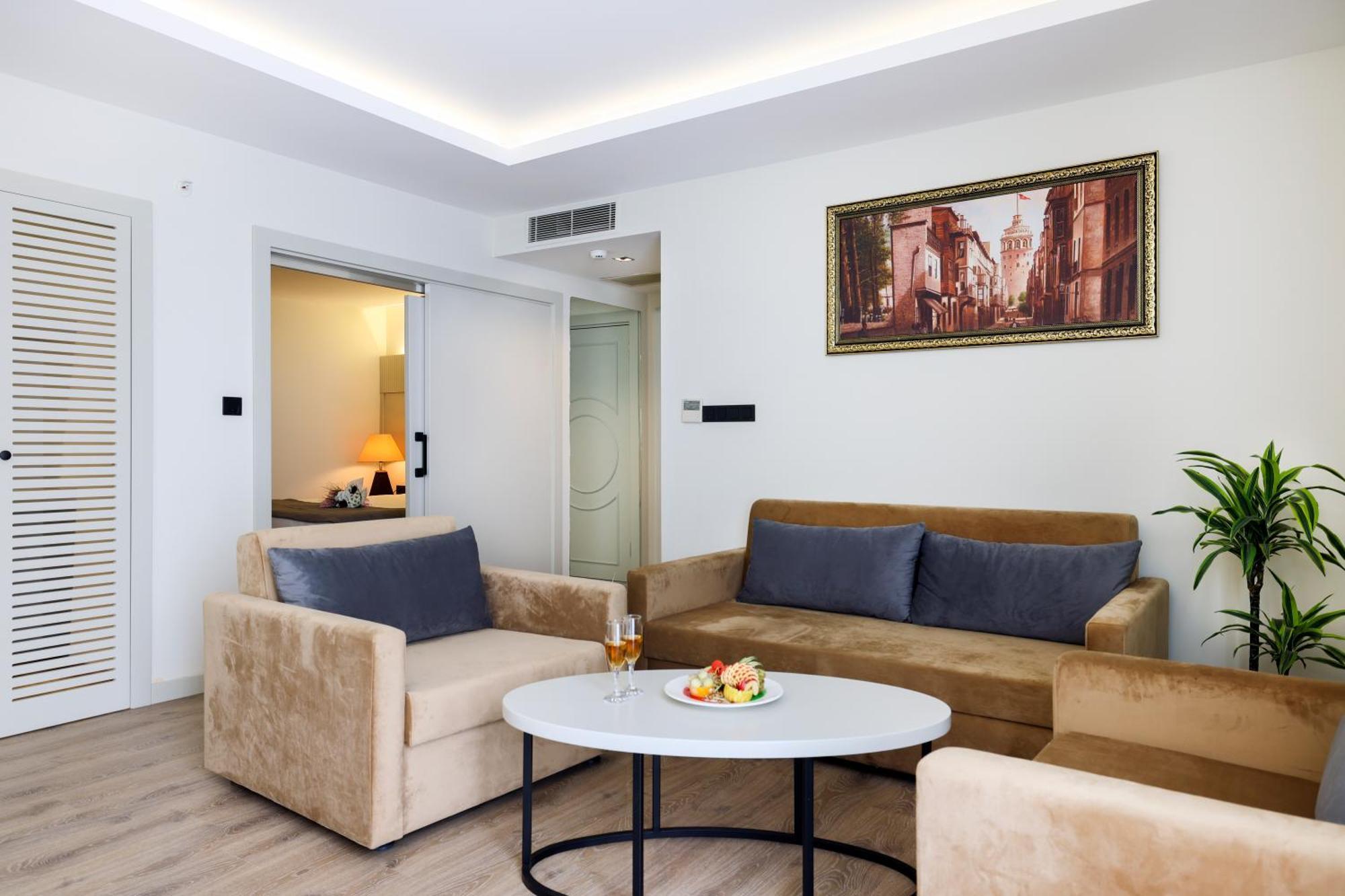 Orka Taksim & Hotel 4*
